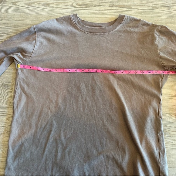 Good American Essential Long Sleeve Crewneck Top Putty Brown size 1/2 small S/M - Picture 10 of 12